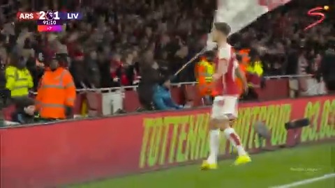 Leandro Trossard showcasing the full package 🎯 Mesmerizing skills, lightning speed, and a clinical finish 💨⚽️ #PL #ARSLIV