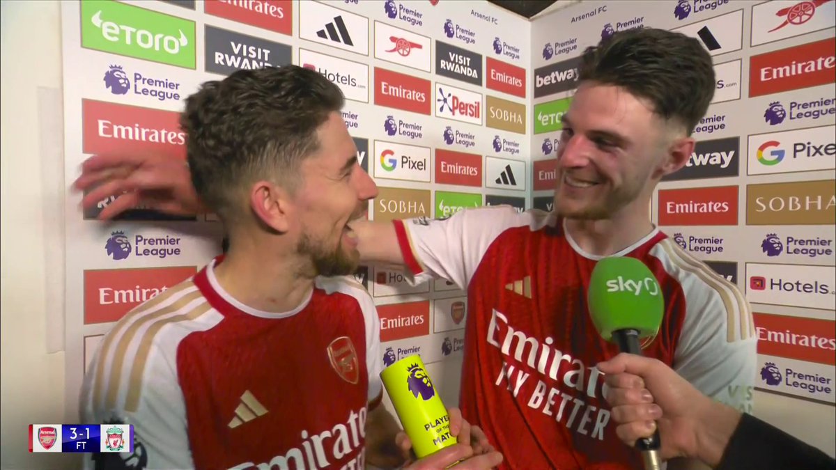 "It's such a good group, no one is selfish here" 💪 Declan Rice and Jorginho react to a huge win for Arsenal and talk about how the team is getting stronger 📈🤝