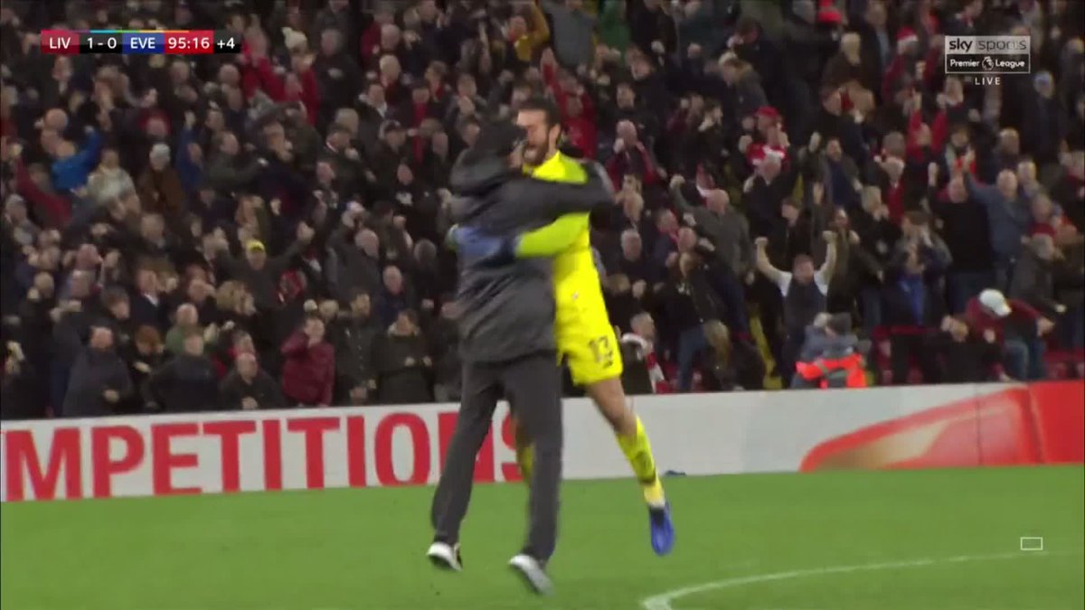 Jamie Carragher here on commentary, enjoying the Klopps celebration... because it's Liverpool, and he is ok no discipline is required.