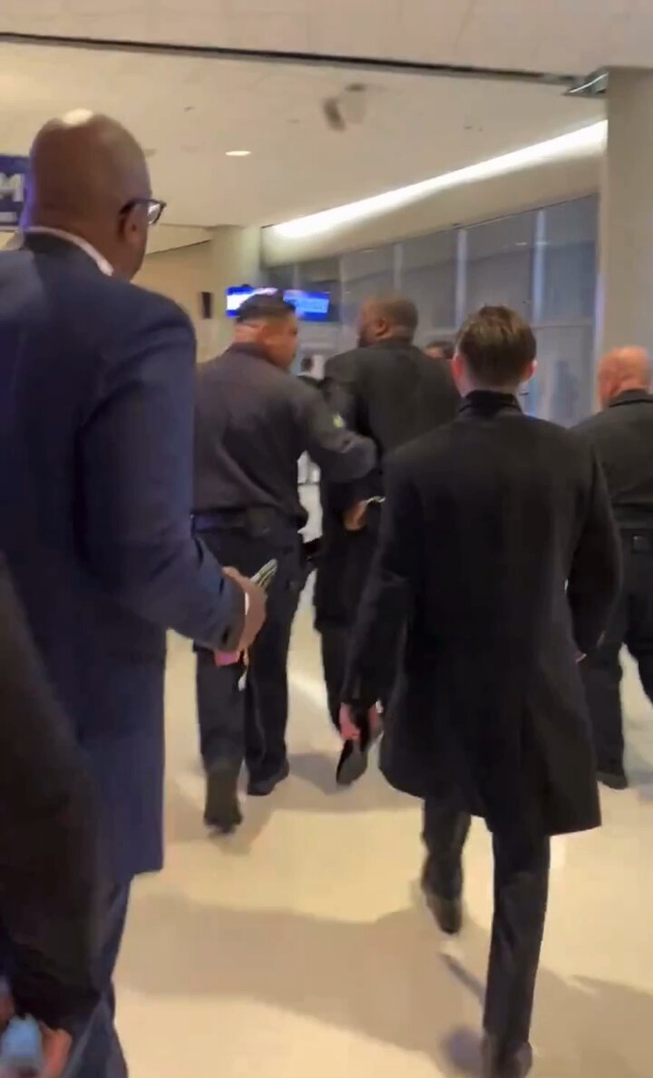 After winning three Grammys today, rapper, Killer Mike was escorted out of the Grammy awards building in handcuffs #WTH 🤬