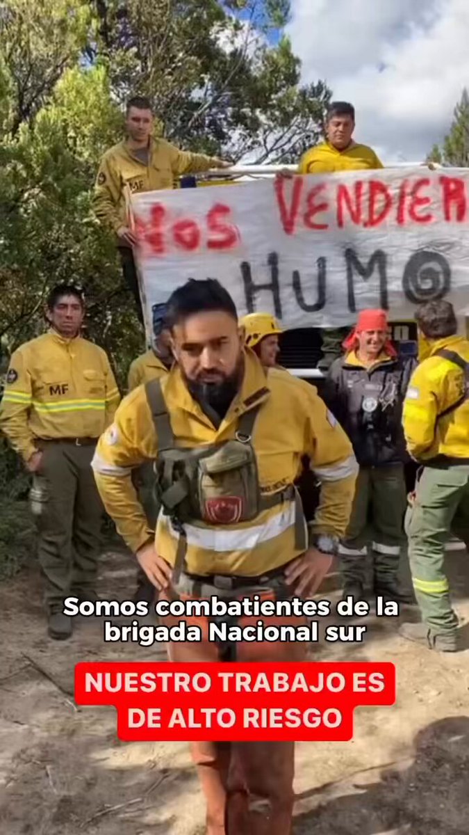 🚨Parque Nacional Los Alerces: Brigadistas Protestan Trabajando 🧑🏽‍🚒 👉🏽 El Parque Nacional Los Alerces lleva más de 3000 hectáreas afectadas por los incendios forestales, brigadista de todo el país trabajan incesantemente para combatir los incendios forestales(…)👇🏽