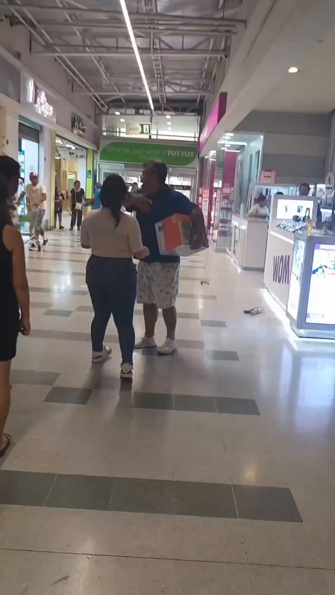 Tottus de la comuna del bosque hoy
