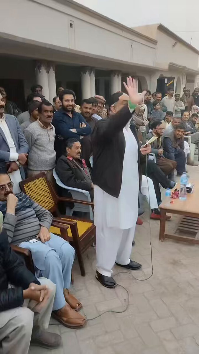 Adil Raja کمال کا شعر عمران خان کی نظر کیا ہے ❤❤