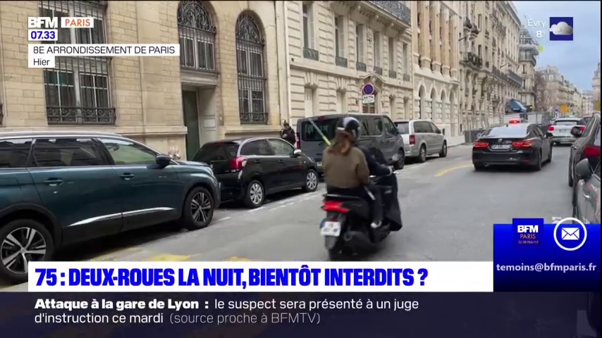 Paris: les deux-roues thermiques bientôt interdits la nuit?