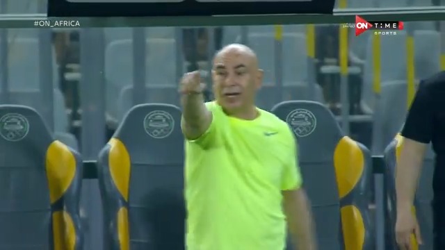 "ممكن يحصل على الرخصة قبل أول مباراة رسمية .. ومعتقدتش هيعمل مشكلة مع لاعب زي محمد صلاح"👌👇.. محمود شاكر يحلل أبرز العقبات أمام حسام حسن حال توليه القيادة الفنية لمنتخب مصر #ON_Africa