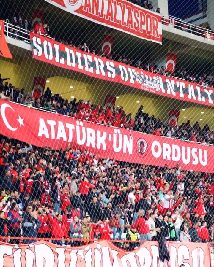 ⏳ S O N 2️⃣4️⃣ S A A T ! 🆚 B. Antalyaspor x Beşiktaş 📅 8 Şubat Perşembe ⏱ 20.45 🏟 Corendon Airlines Park #BitexenAntalyaspor