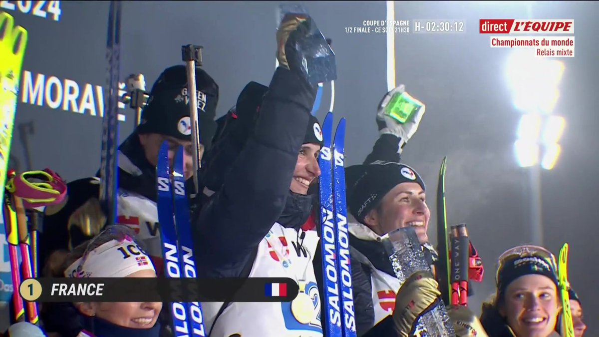 La Marseillaise pour les Bleus ! 🇫🇷🎵 #lequipeBIATHLON