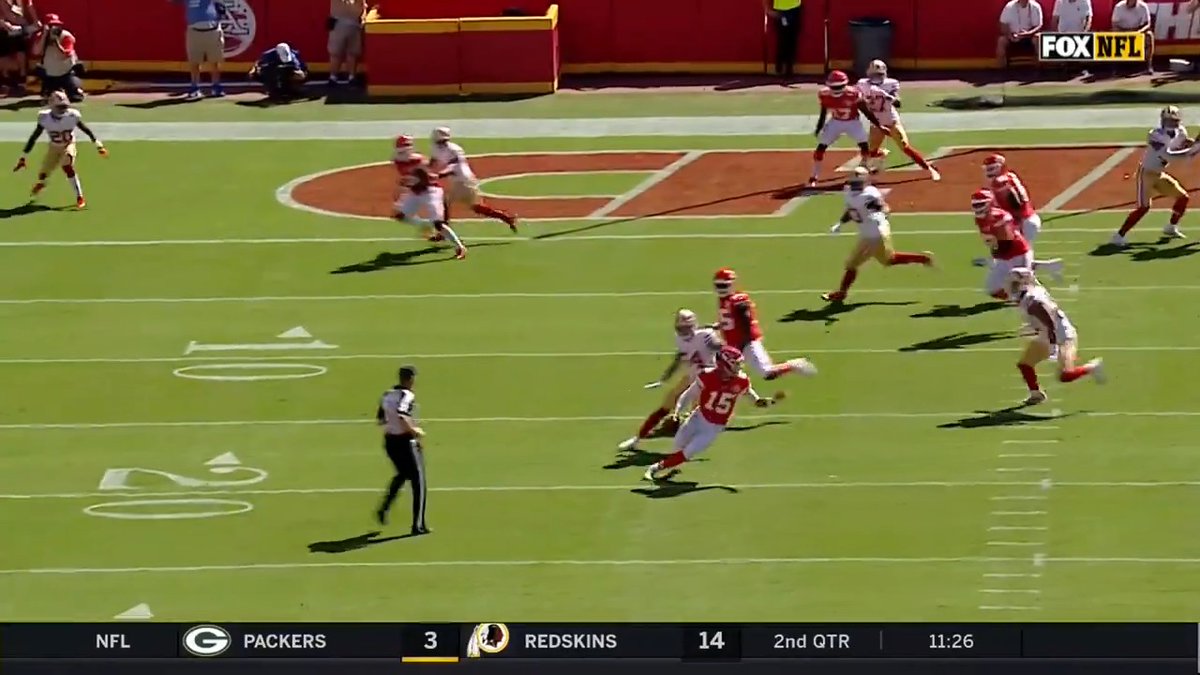 Just a reminder that Mahomes did this the first time he played the 49ers 😮 📺: #SBLVIII – Sunday 6:30pm ET on CBS 📱: Stream on #NFLPlus