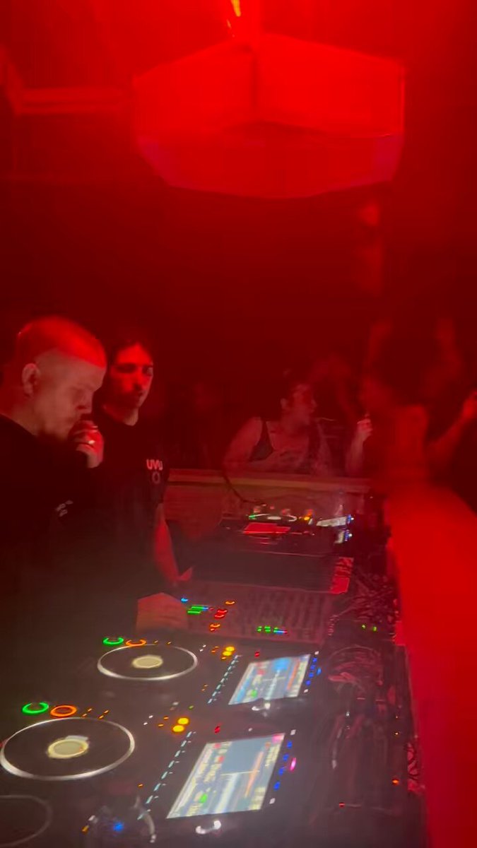 Chris Stussy B2B Josh Baker @ You&amp;Me, The Loft Manchester TRACK ID // Chris Stussy - Desire