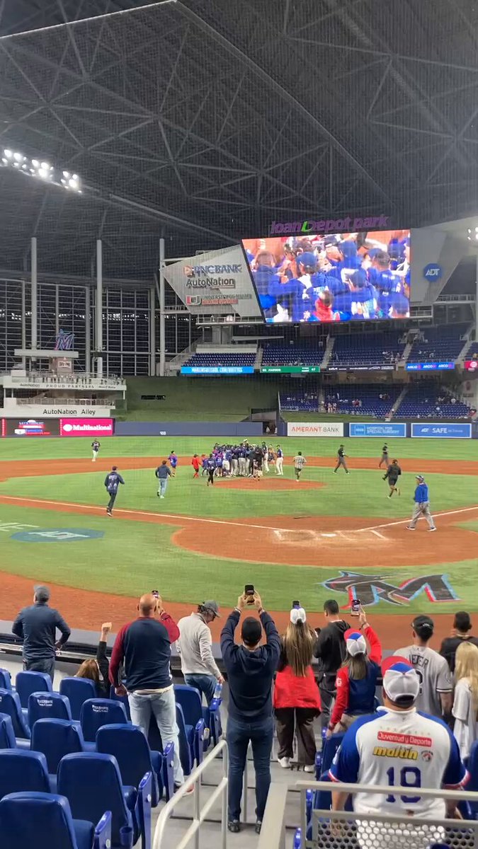 Esto fue lo qué viví cuando terminó la hazaña del No Hit No Run 🙋‍♂️🦈🇻🇪🥳