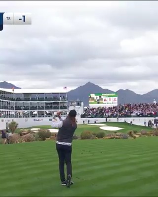 🎯 Aaron Baddeley getting the party started at TPC Scottsdale.