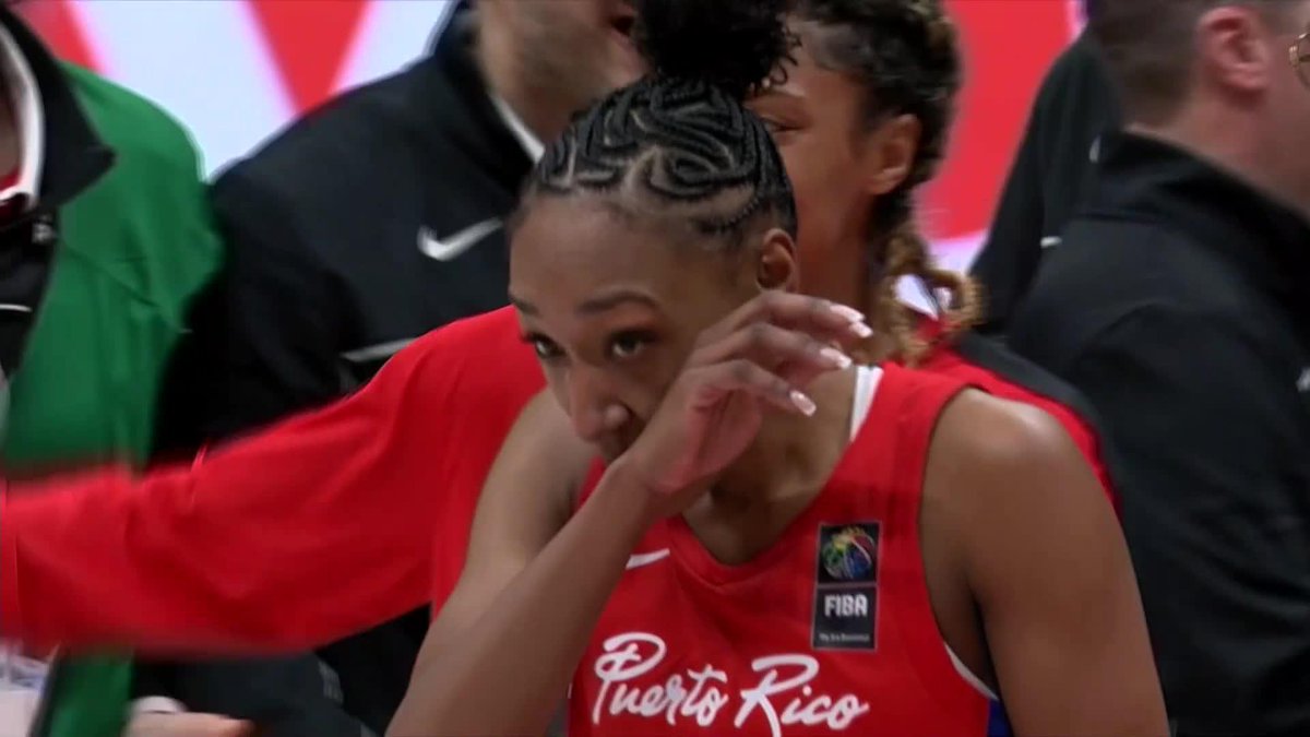 Basketball, I love you 🫶 Puerto Rico 🇵🇷 celebrate their 2nd ever appearance at @olympics 🥲 #FIBAOQT x #Paris2024