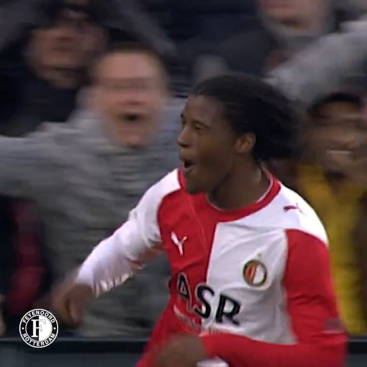 Derby history 🤩 🟩 Orkun Kökcü ⬜️ Gini Wijnaldum 🟩 Jon Dahl Tomasson ⬜️ Jean-Paul van Gastel 🟩 Ruud Gullit #feyspa