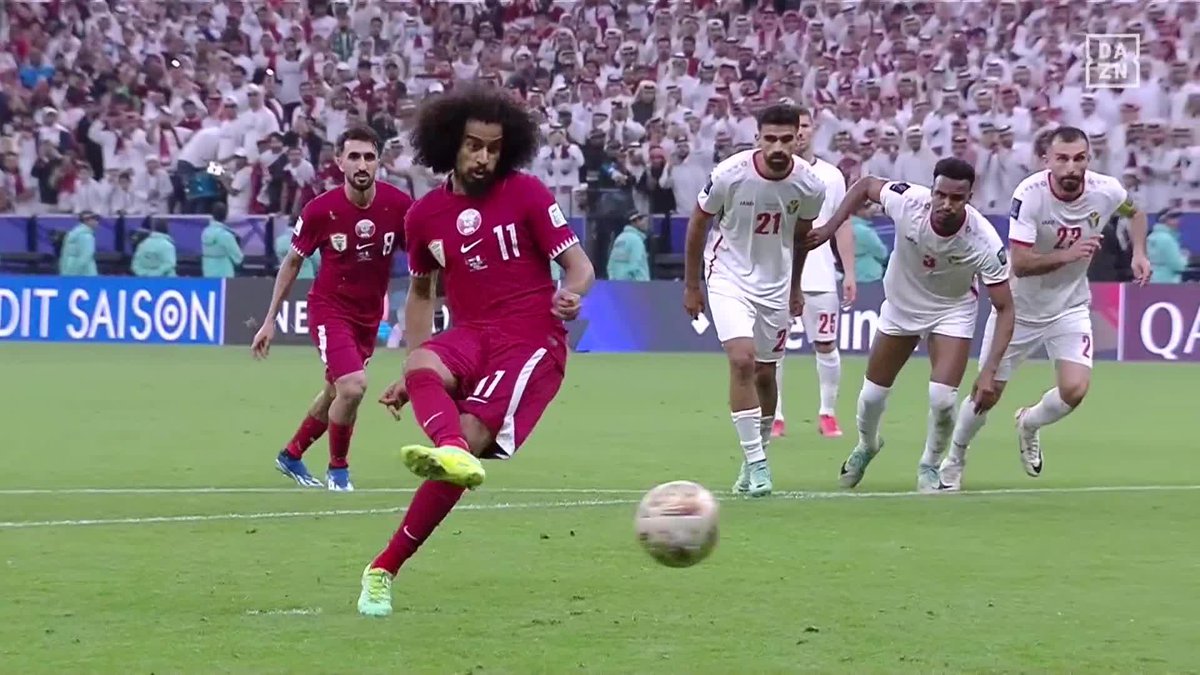 / PKのみでハットトリック達成! \ なんとこの日3度目となるPKをアフィーフが決める⚽ カタールの3得点はすべてPKによる得点に✨ 🏆#AFCアジアカップ 決勝 🆚ヨルダン×カタール 📱#DAZN LIVE配信中