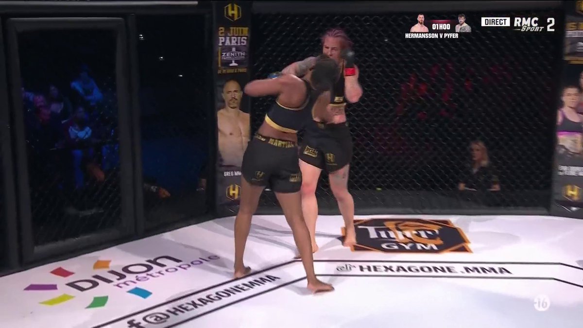 🇫🇷💥 QUELLE VICTOIRE D'ELSA HEMAT !! Elle fait parler sa puissance avec cet énorme TKO au 2e round ! La Française a roulé sur son adversaire ! #RMCMMA