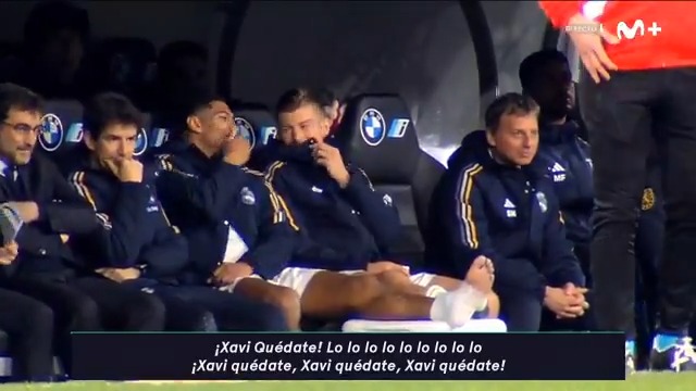 "¡Xavi, quédate! ¡Xavi, quédate!". #DeportePlus
