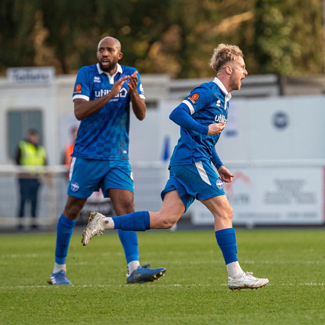 Opening his account in style! 🚀🔓 Ben Reeves | #Spitfires