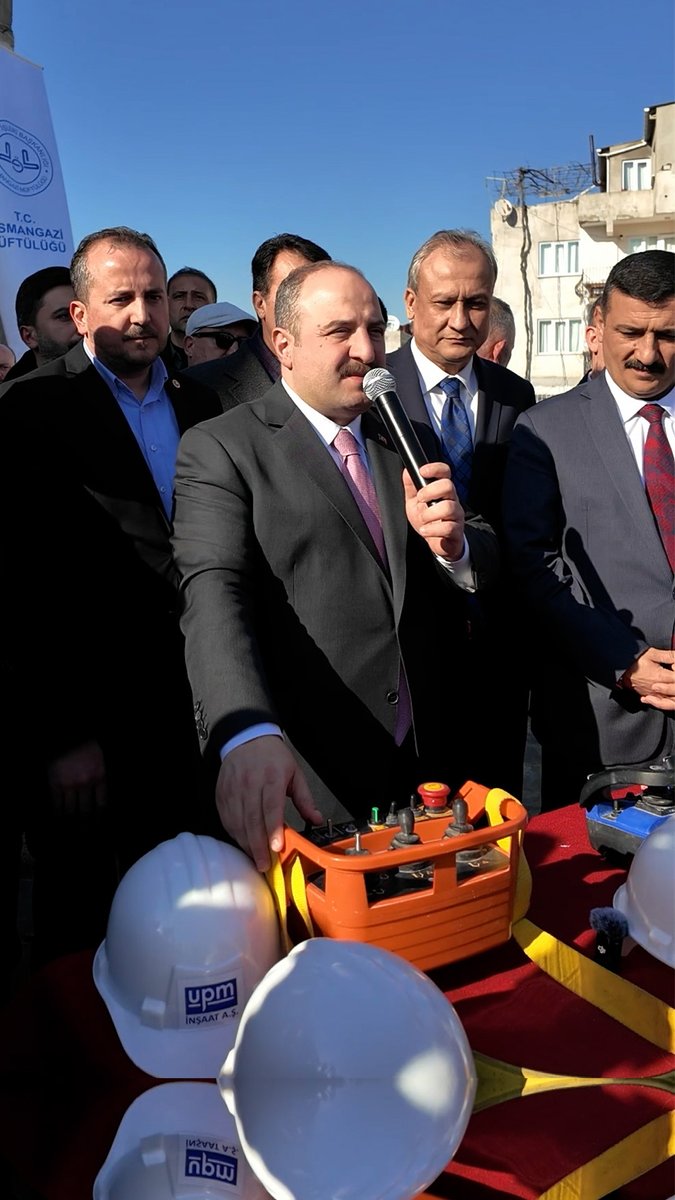 “Bu ezanlar, ki şehadetleri dinin temeli, Ebedî, yurdumun üstünde benim inlemeli” 📌 Hacı Gürsel Kavan Tatbikat Camii Temel Atma Töreni 📍Osmangazi, Bursa