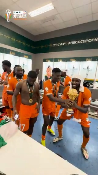 COUP DU MARTEAU - PIN PIN PIN 🇨🇮🐘🔨 #CAN2023