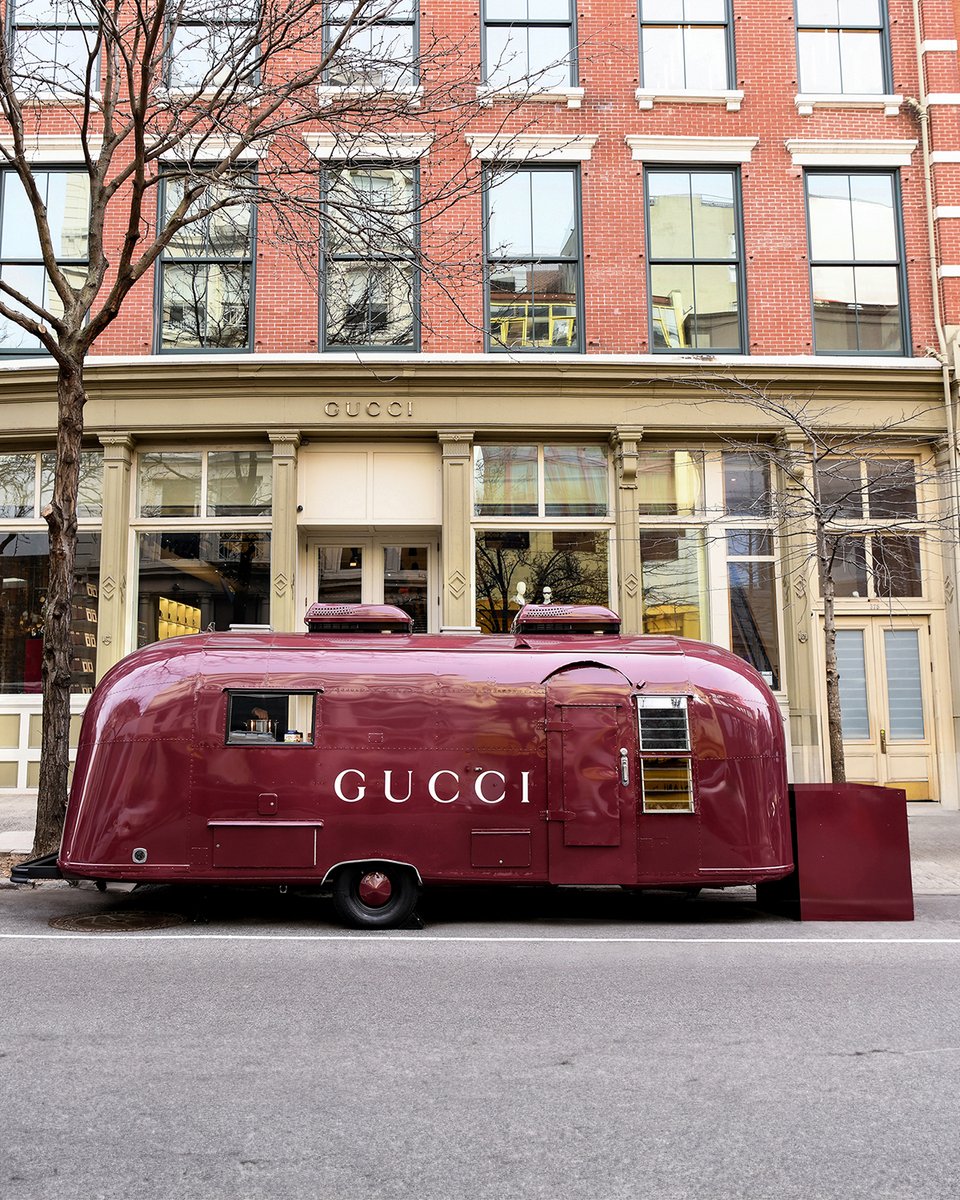 To celebrate the Wooster boutique reopening, a custom airstream wrapped in #Gucci Rosso Ancora traveled around New York City offering warm beverages, flowers, and special postcards.