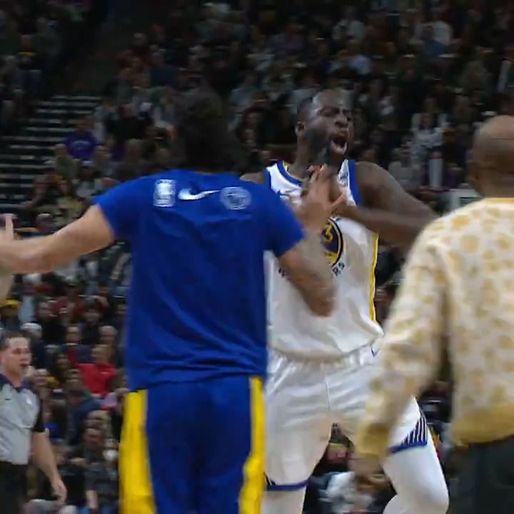 DRAYMOND GREEN AT THE BUZZER 🚨 📺 NBC Sports Bay Area & CA