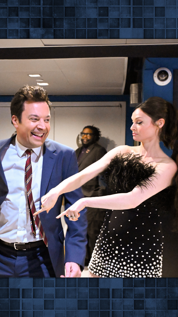 It’s a murder on the studio hallway dancefloor. Sophie Ellis-Bextor #FallonTonight #Saltburn