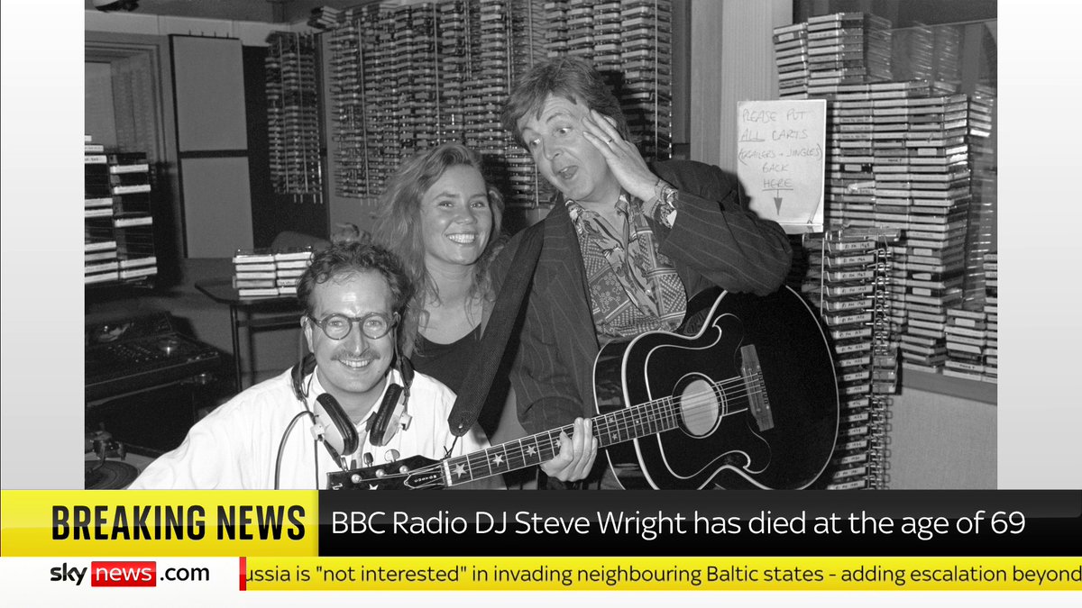 "We're all shattered actually in the Radio 2 family" Broadcaster and radio presenter Jeremy Vine | Here, on Tiktok, Insta & Facebook pays tribute to Steve Wright who's died at the age of 69, after presenting on BBC Radio for more than four decades Full story ➡️ 📺 Sky 501 and YouTube