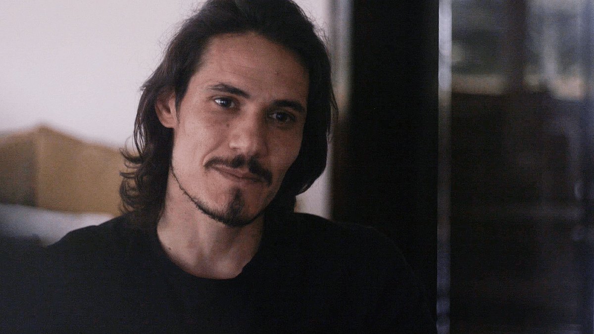 Edinson Cavani 🇺🇾. Para escuchar una y otra vez. Hoy cumple 37 años.