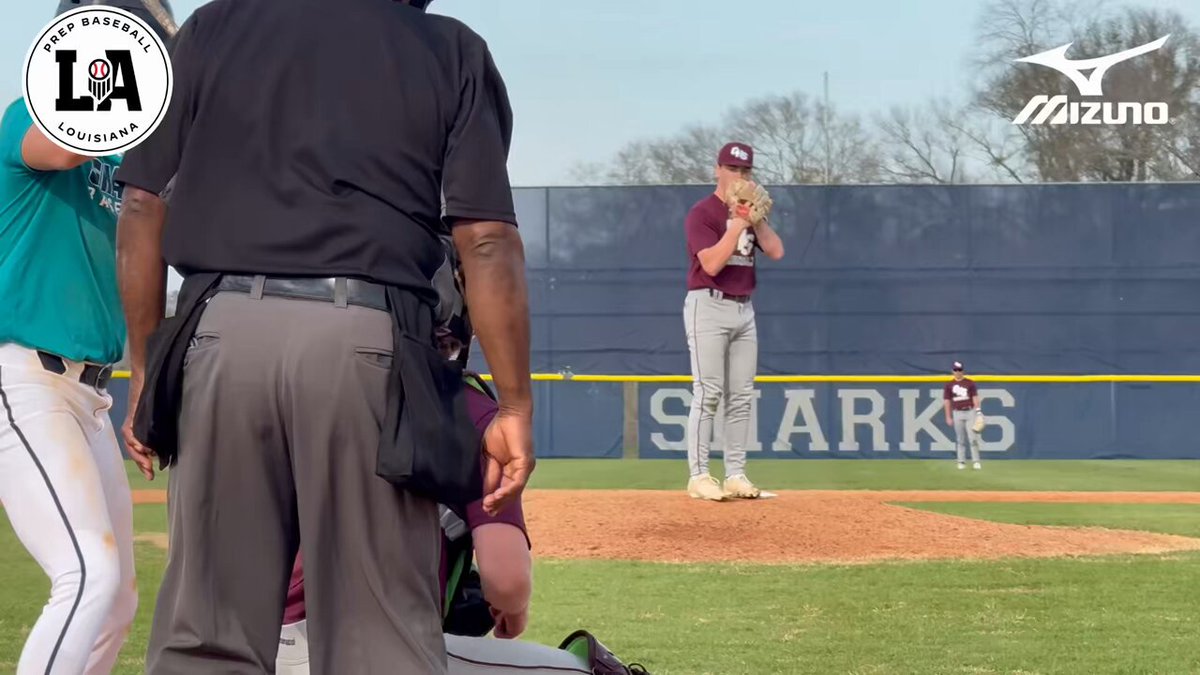 2024 LHP Jacob Leblanc (Central BR HS) 5’10” 175 lbs. Interesting look here at a @PBR_Uncommitted senior southpaw. Collected several whiffs with his FB. Punched out 2️⃣ in his 1 IP. #BeSeen FB: 85-89 SL: 71-74 (2214-2400) Prep Baseball | Alex Armand