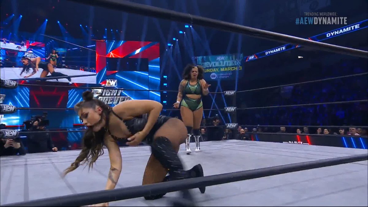 Skye Blue with the straight shot! Watch #AEWDynamite LIVE on TBS! Skye Blue | Willow Nightingale