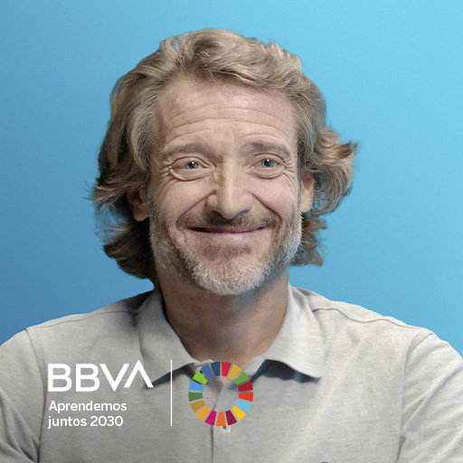 Javier Albares, neurofisiólogo clínico, comparte las cincos pautas para evitar el insomnio y dormir mejor. #BrandedContent con Aprendemos juntos 2030