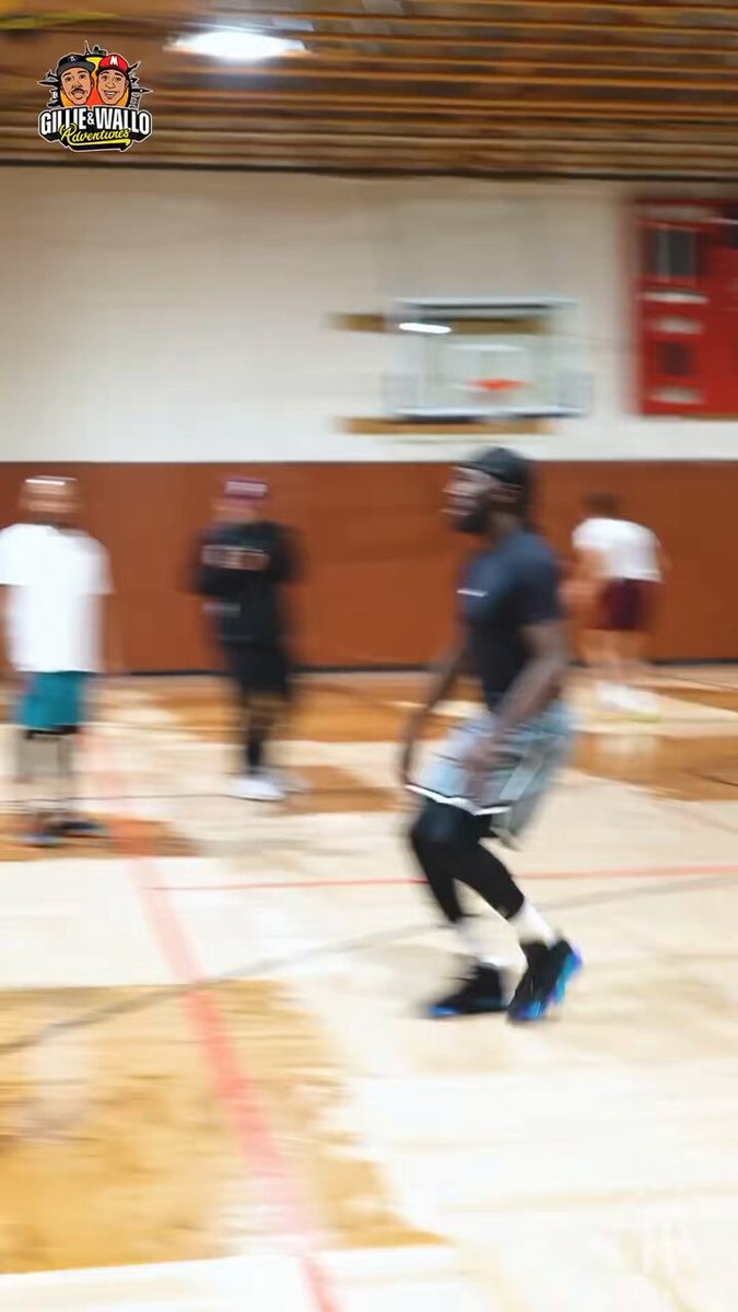 Gillie said Terrence Crawford fouled him 😭😭😭😭