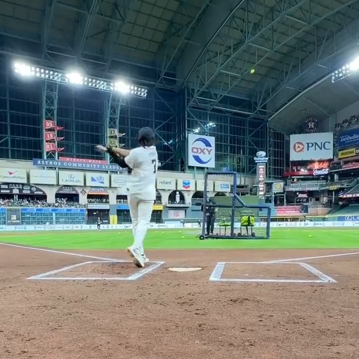 C.J. Stroud ripping homers ahead of Travis Scott's Cactus Jack Celebrity Softball Classic 🔥