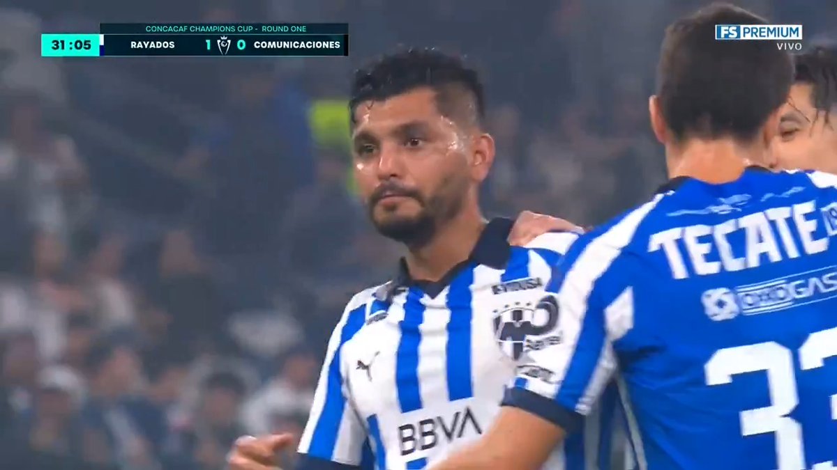 Zurdazo de Tecatito y así cayó el segundo de la noche.🔝🔵⚪ ¡GOLAZO!🔥
