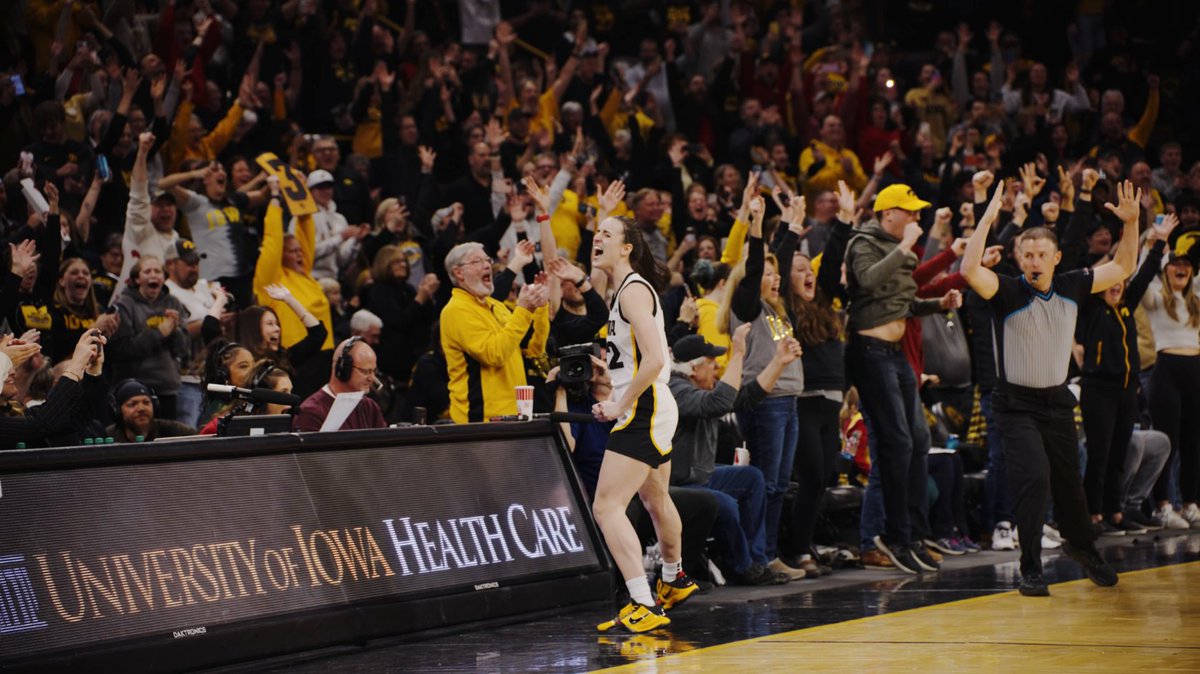 A logo 3 for the record? Of course. #Hawkeyes