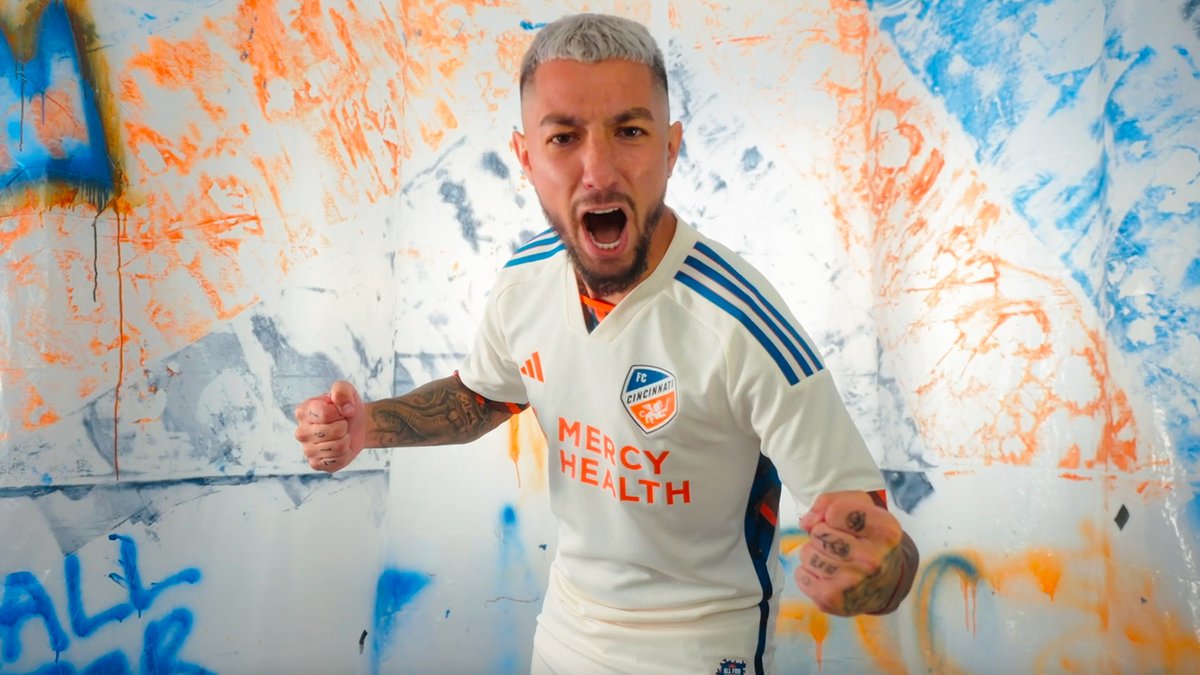 Make your mark 🎨 Inspired by our diverse and thriving arts community, the Canvas Kit represents all the creatives, dreamers and superfans that make #AllForCincy special. 🔗