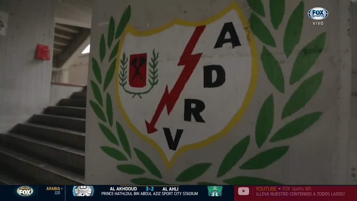 UNA CANCIÓN QUE RESALTA EL ESPÍRITU DEL RAYO VALLECANO ⚡ La banda española Ska-p refleja en dos de sus canciones la historia del Rayo Vallecano, tiene inmortalizados los ideales de uno de los pocos equipos de barrio. Alberto Lati en su Latitud. #CentralFOX