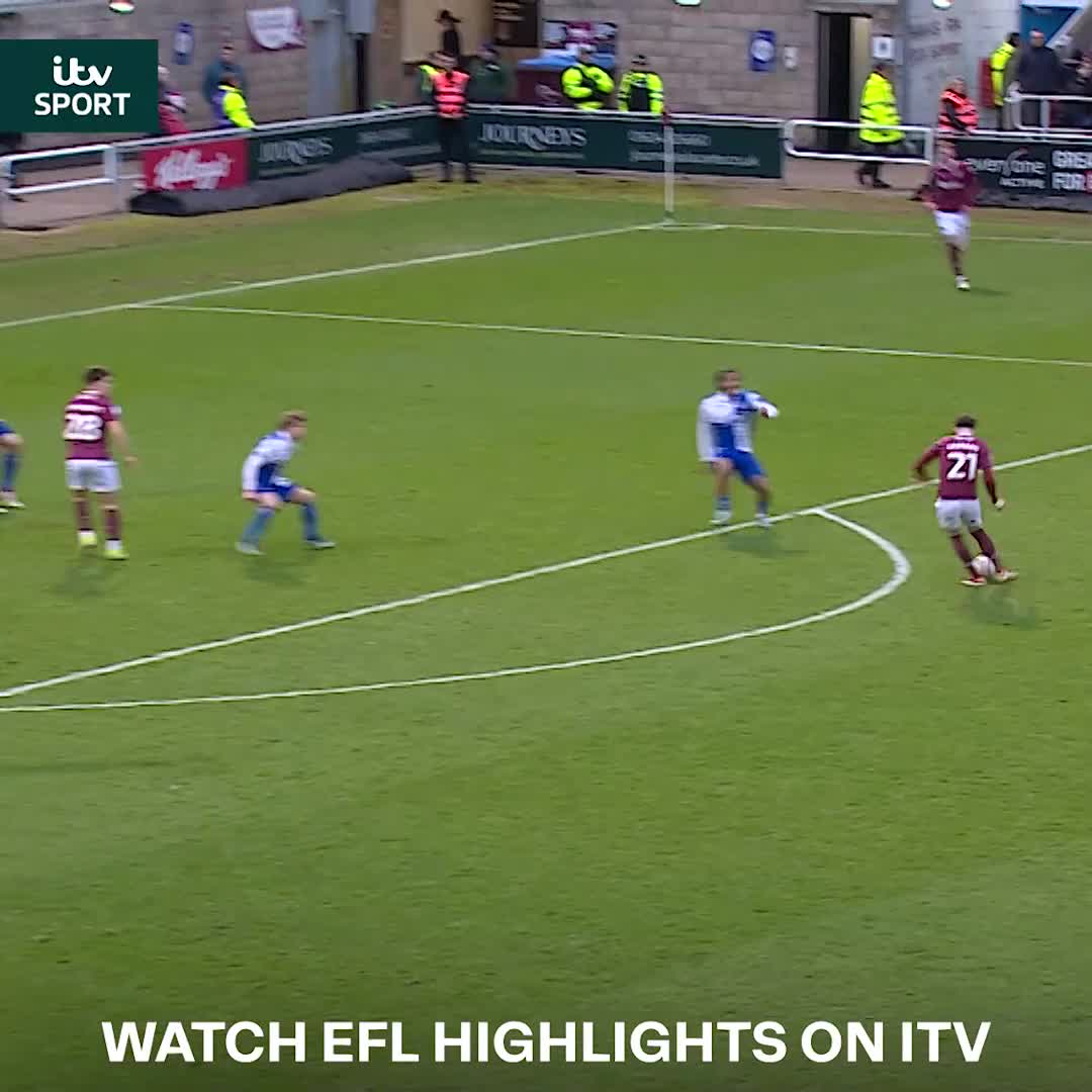 Marc Leonard that is special! 🔝🗑 A goal straight from the training ground for Northampton Town ITV4 is the place to watch EFL highlights at 9pm tonight!