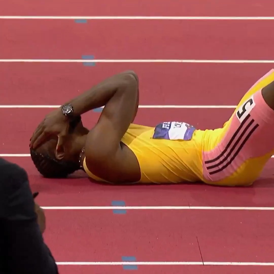 WHAT A RACE!! Noah Lyles beats Christian Coleman in a 60m race for the first time by .01s to win the national title! #USATFIndoors