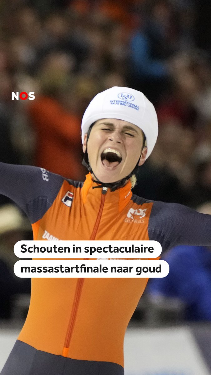 '๐๐ฐ๐ต๐ ๐ป๐ถ๐ฒ๐ ๐ป๐ผ๐ฟ๐บ๐ฎ๐ฎ๐น!' ๐คฉ Irene Schouten valt, maar sprint toch naar de wereldtitel bij een spectaculaire massastart. Meer: