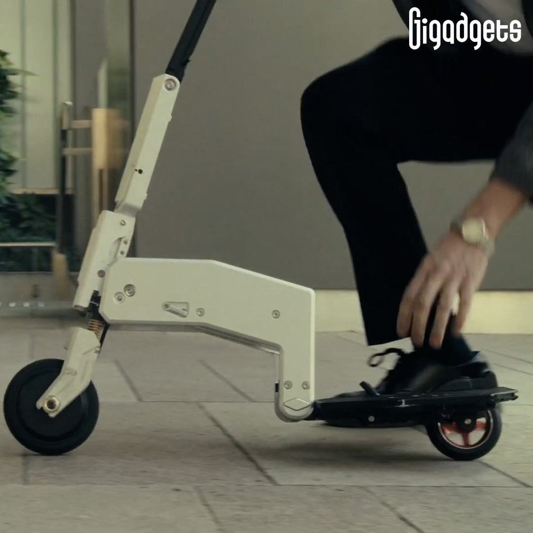 Meet the e-scooter you can fit into your bag. Arma is an ultra-compact electric scooter that is pushing the limits of portability to unprecedented heights. #gigadgets #innovation #mobility #automotive #electricscooter