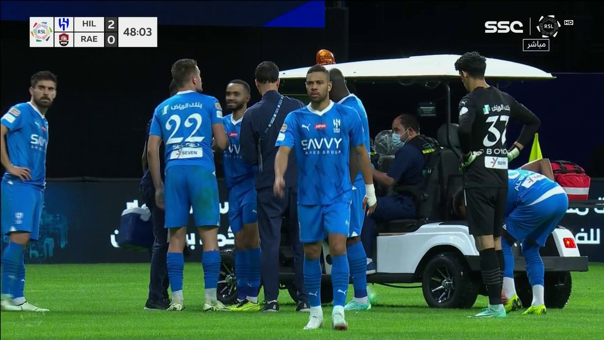 محمد البريك يغادر بداعي الإصابة #دوري_روشن_السعودي #الهلال_الرائد | #SSC