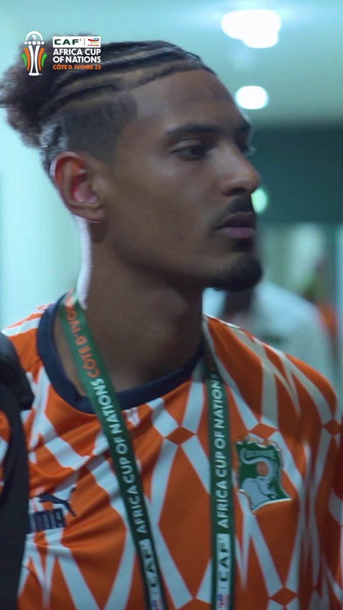 The hosts show up fully prepared for their last dance at home. 🇨🇮💯