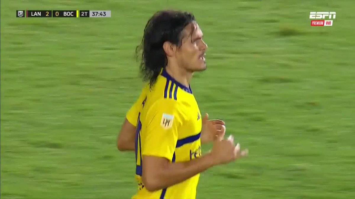 ❌ Edinson Cavani se perdió el descuento.