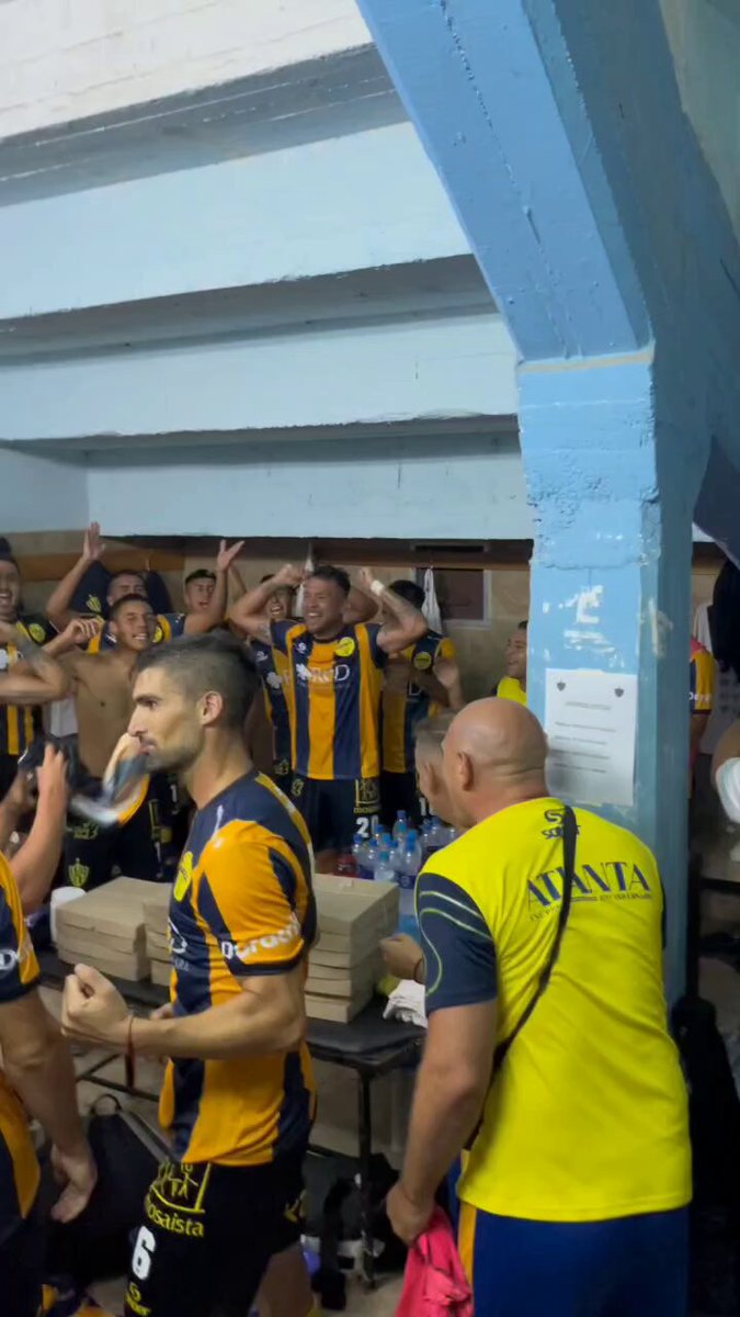 Buenas noches, Bohemios. Soñemos todos juntos 🌠 #SomosAtlanta 🟡🔵