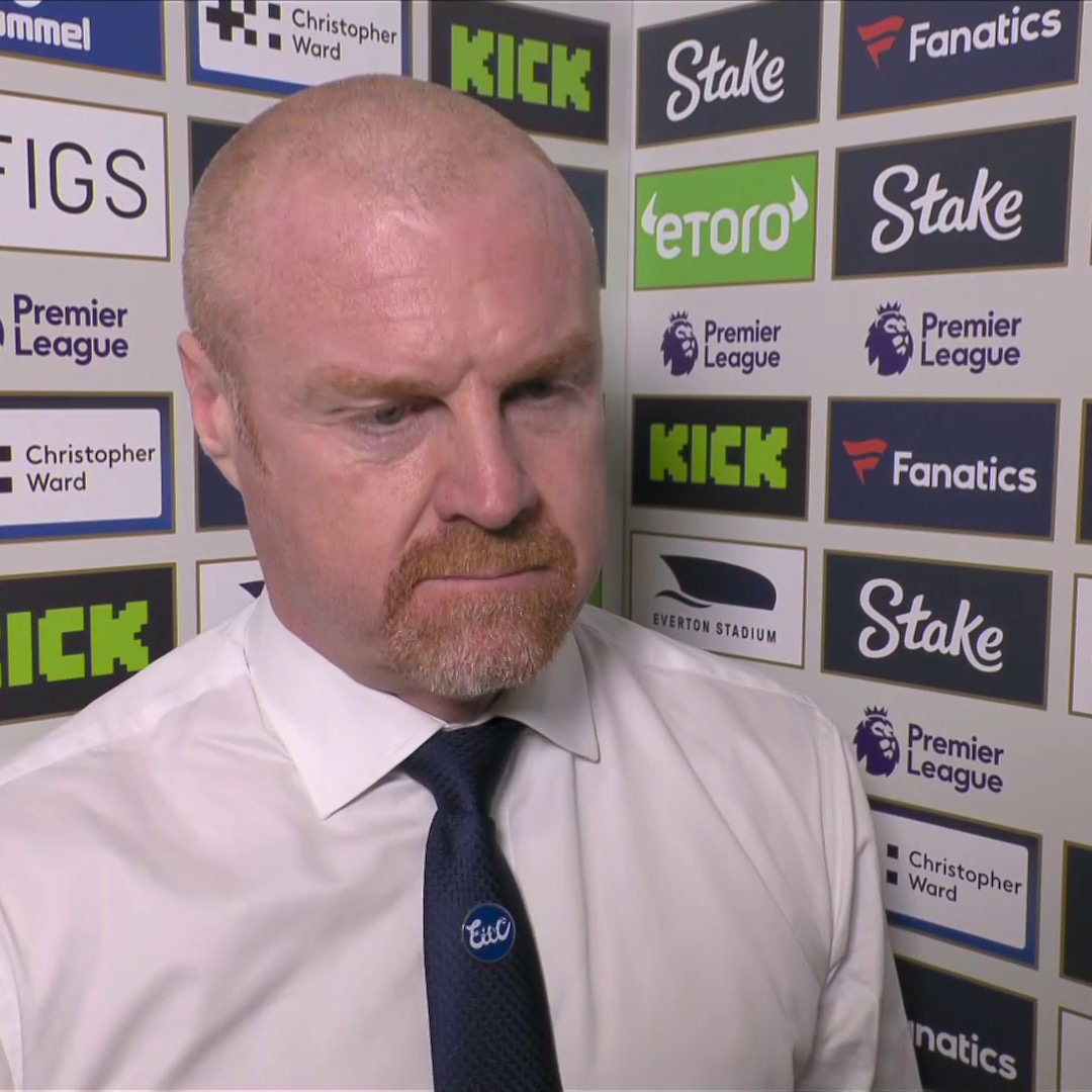 "Last time, I was sitting in Dubai on international break and suddenly got a phone call..." 📱 Sean Dyche on Everton's point deduction 🗣️