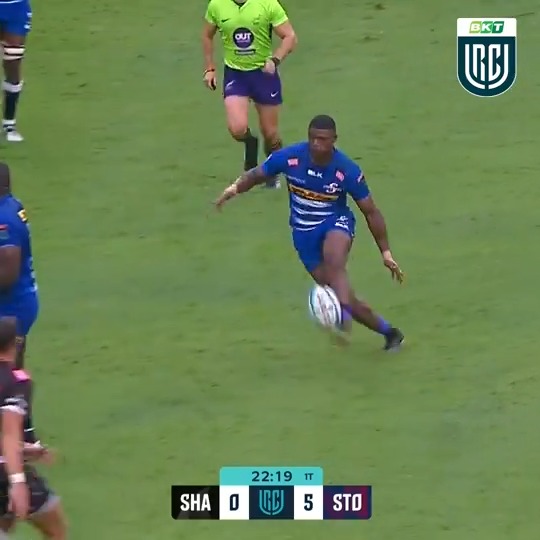 A Warrick Gelant Chip &amp; Chase Special 🍿 #BKTURC #URC | DHL Stormers