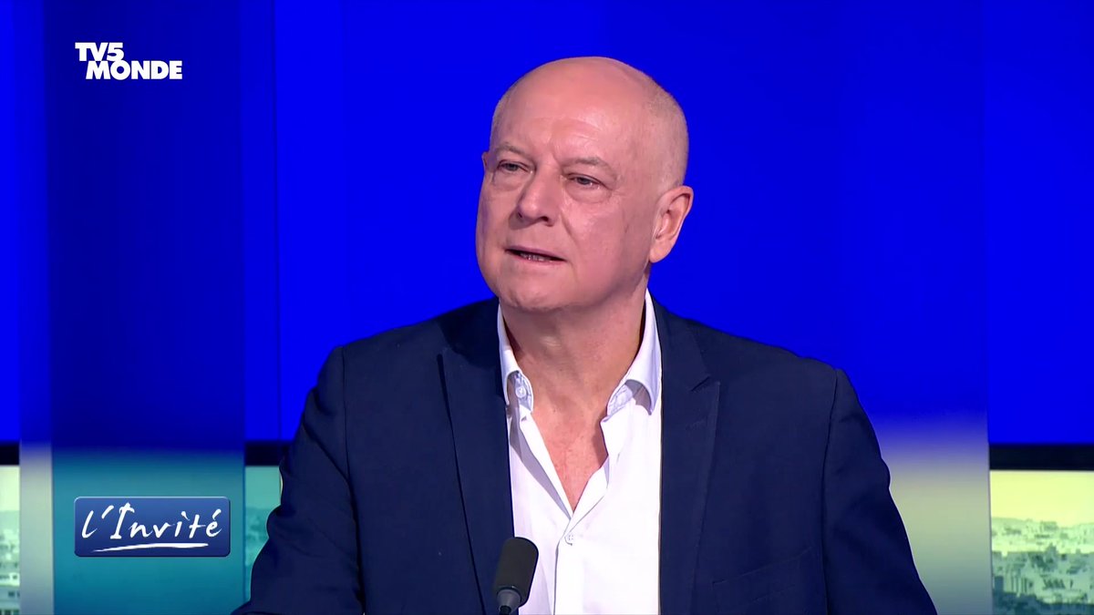 "C'est monstrueux ! Le Pen et Mélenchon n'ont pas leur place à l'hommage à Manouchian" #RobertBirenbaum dernier des résistants témoigne à 97 ans sur TV5MONDE pour son livre "16 ans, résistant" Éditions Stock #Panthéon #LePen #LFI #RN #Manouchian #Macron
