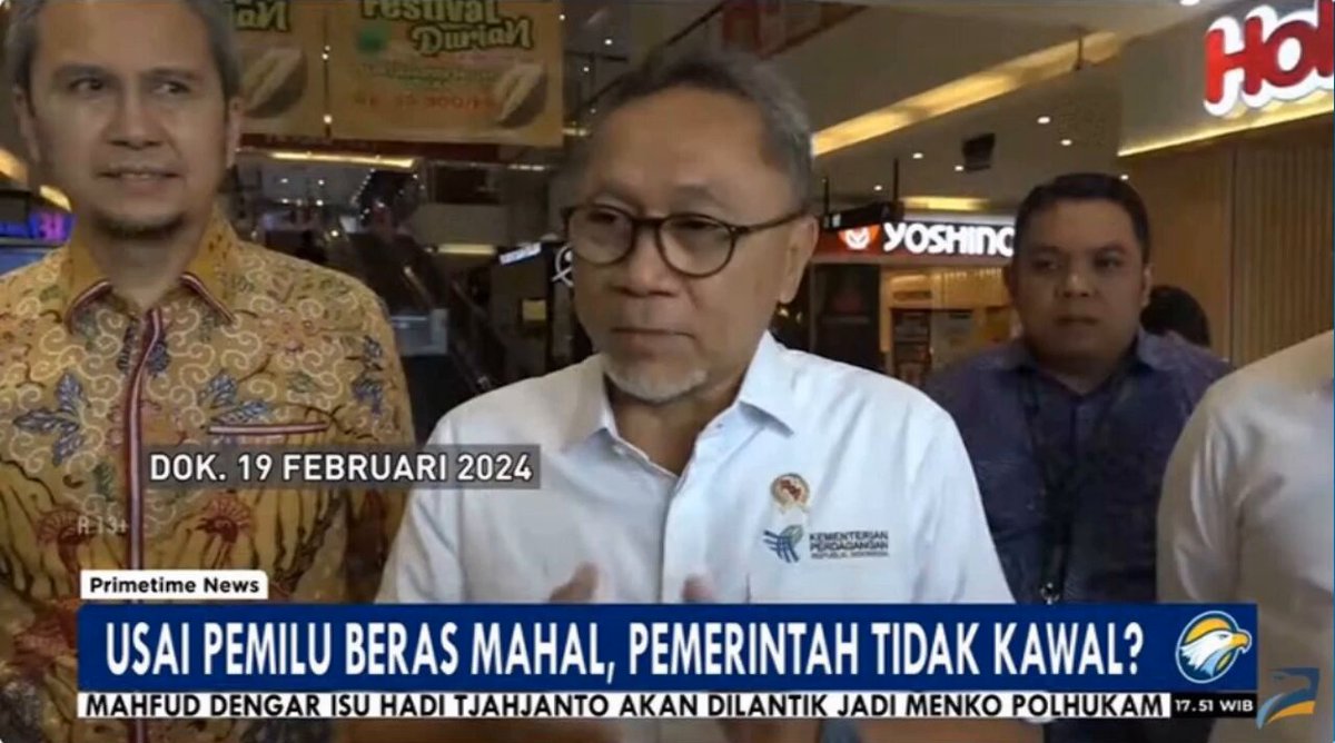 Barangnya kurang kan, gara2 kurang jd harganya Naik... Kamu engga ngerti, klo premium itu barangnya banyak, ada barangnya cuma harganya naik... 🤦‍♂️ Jadi apa hayooo yg bikin harga beras naik kan berasnya banyak 😂😂😂