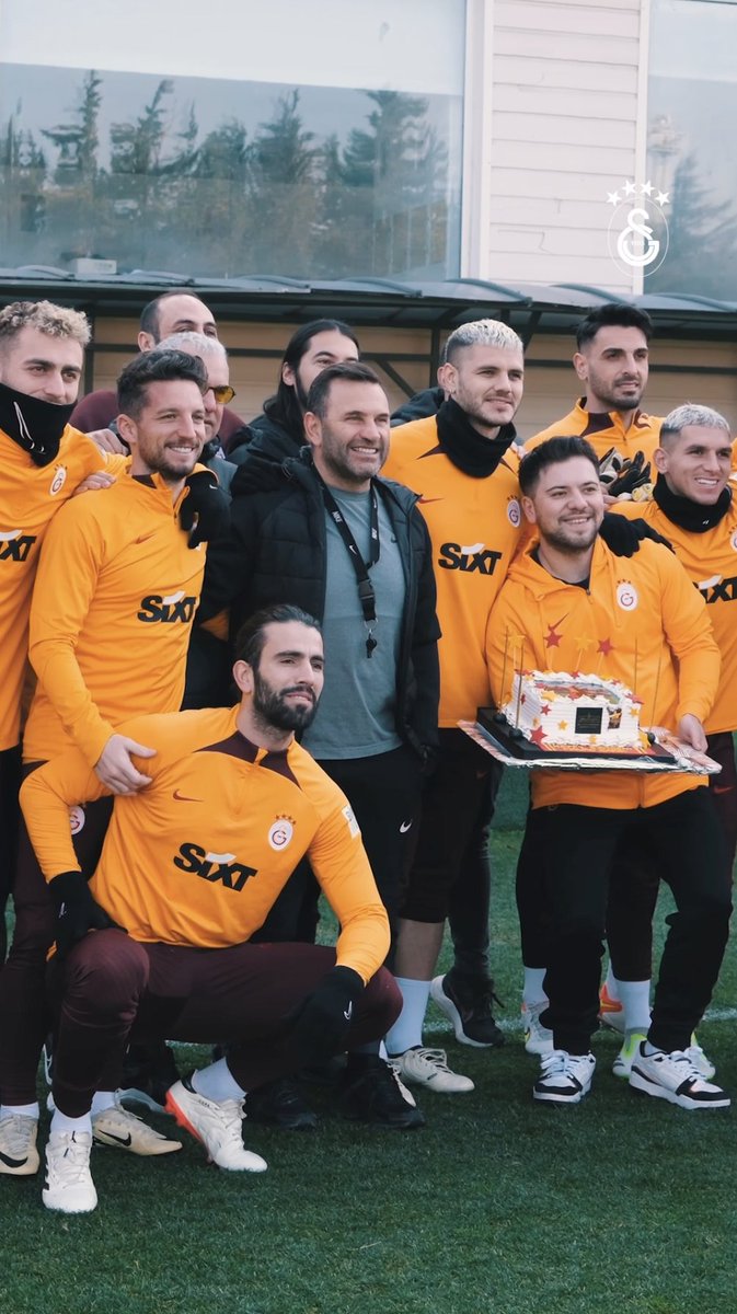 Mauro Icardi’nin doğum günü kutlamasından özel anlar! 🥳